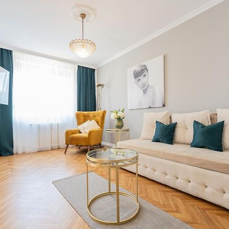 Haga Flat Apartman Nagyvárad Kültér fotó