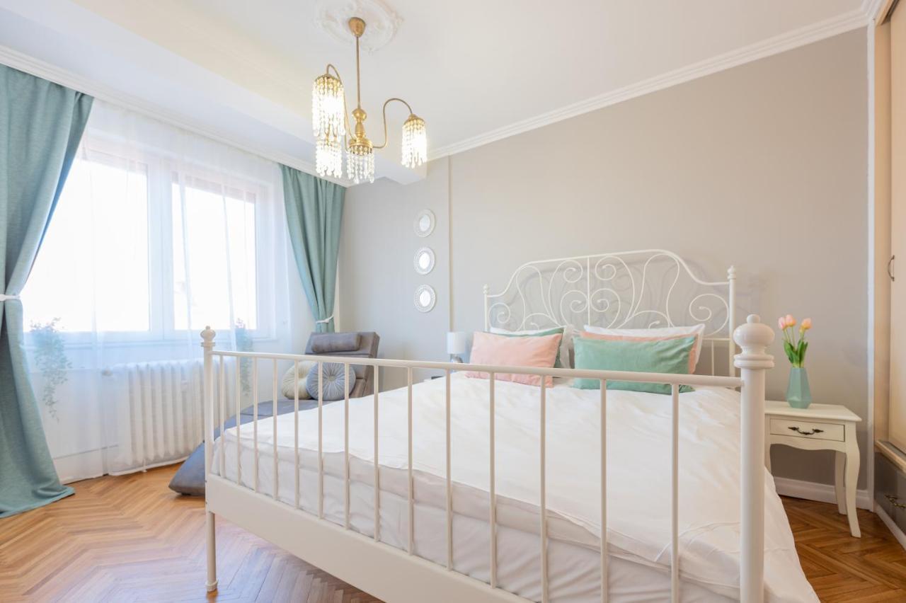 Haga Flat Apartman Nagyvárad Kültér fotó